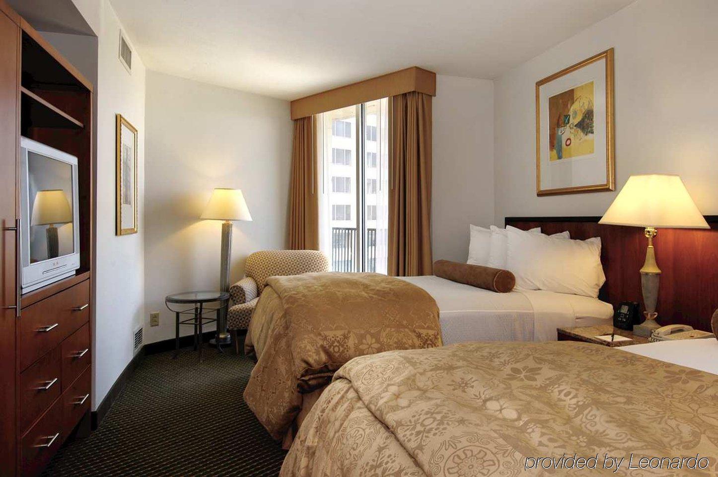 Embassy Suites Philadelphia - Center City 객실 사진