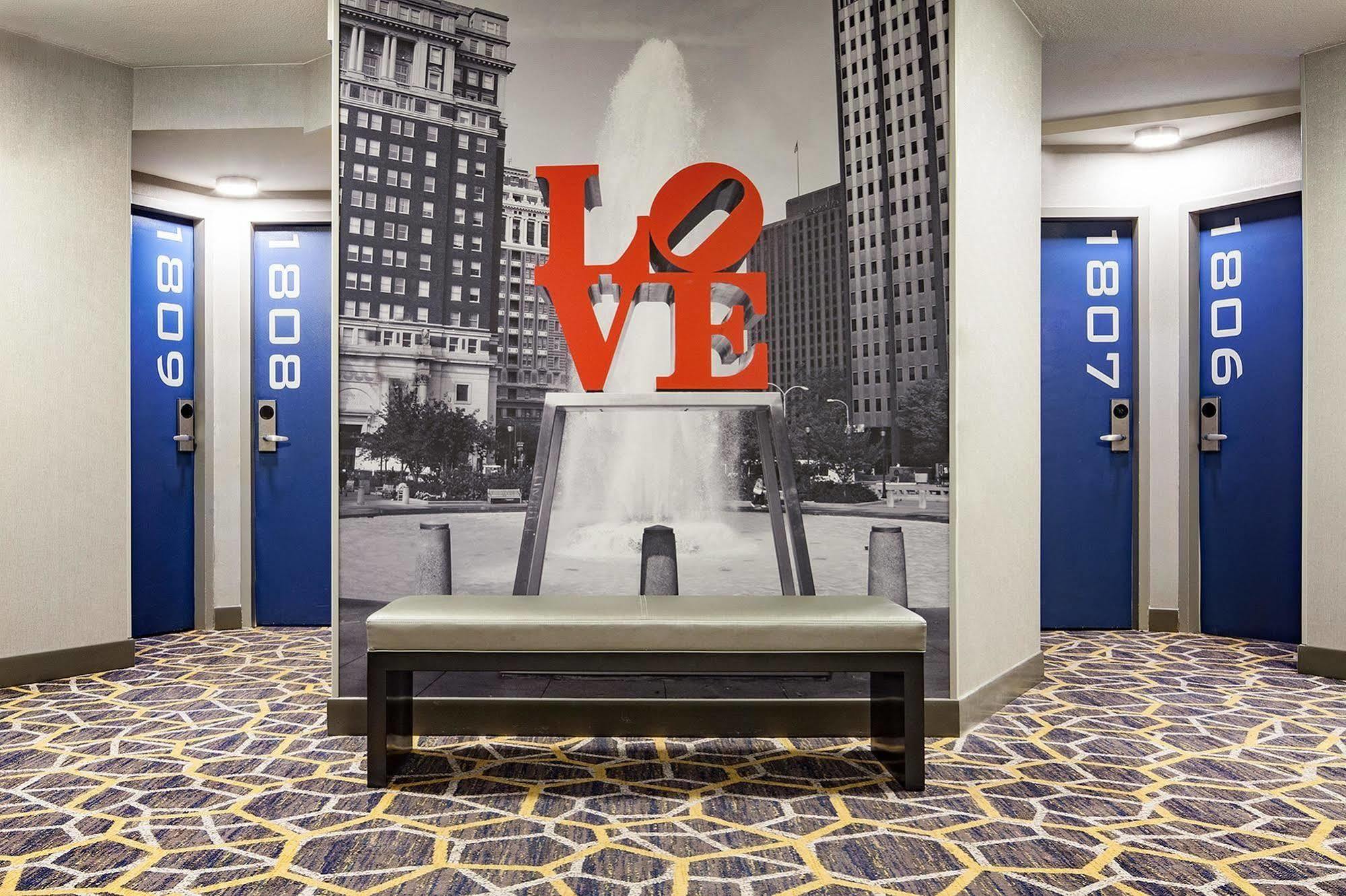 Embassy Suites Philadelphia - Center City 외부 사진