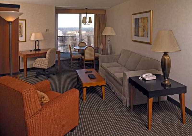 Embassy Suites Philadelphia - Center City 외부 사진
