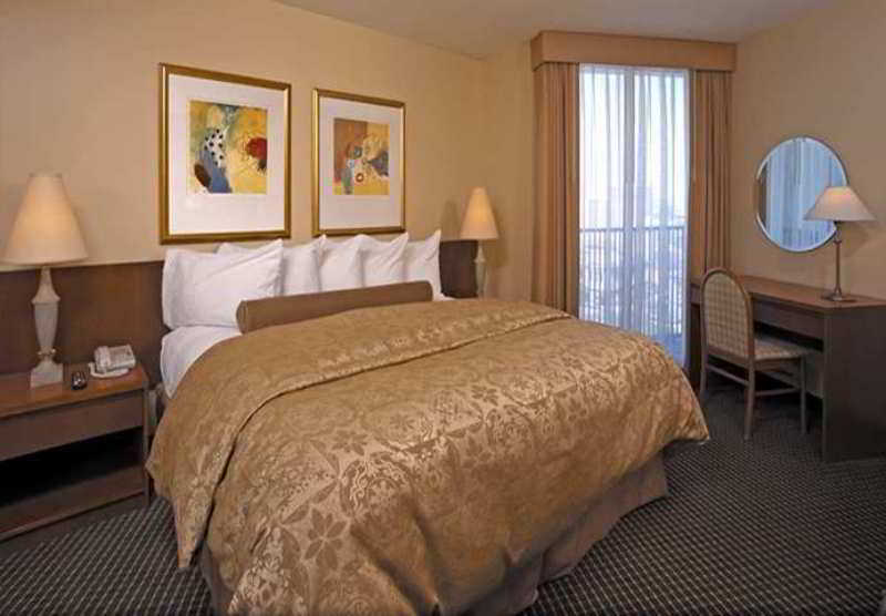 Embassy Suites Philadelphia - Center City 객실 사진